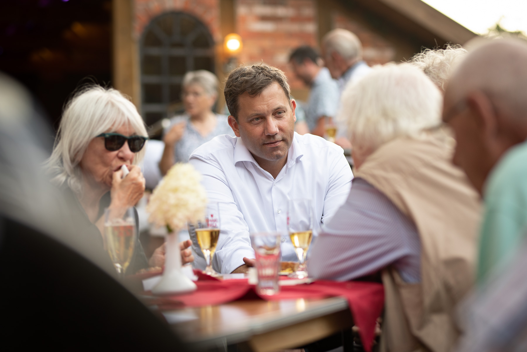 Tour Der Ideen Klingbeil Diskutiert Mit Mehr Als Menschen Der